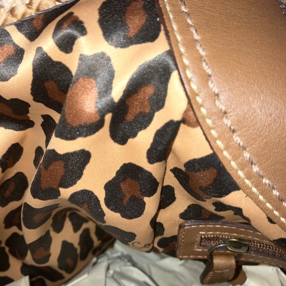 Coach Bag - Picture 3 of 4